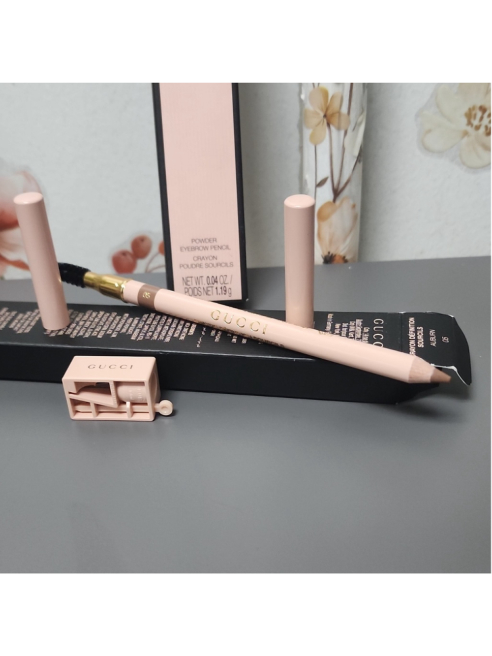 Gucci Crayon Définition Sourcils 05 Auburn Powder Eyebrow Pencil 0.04 oz